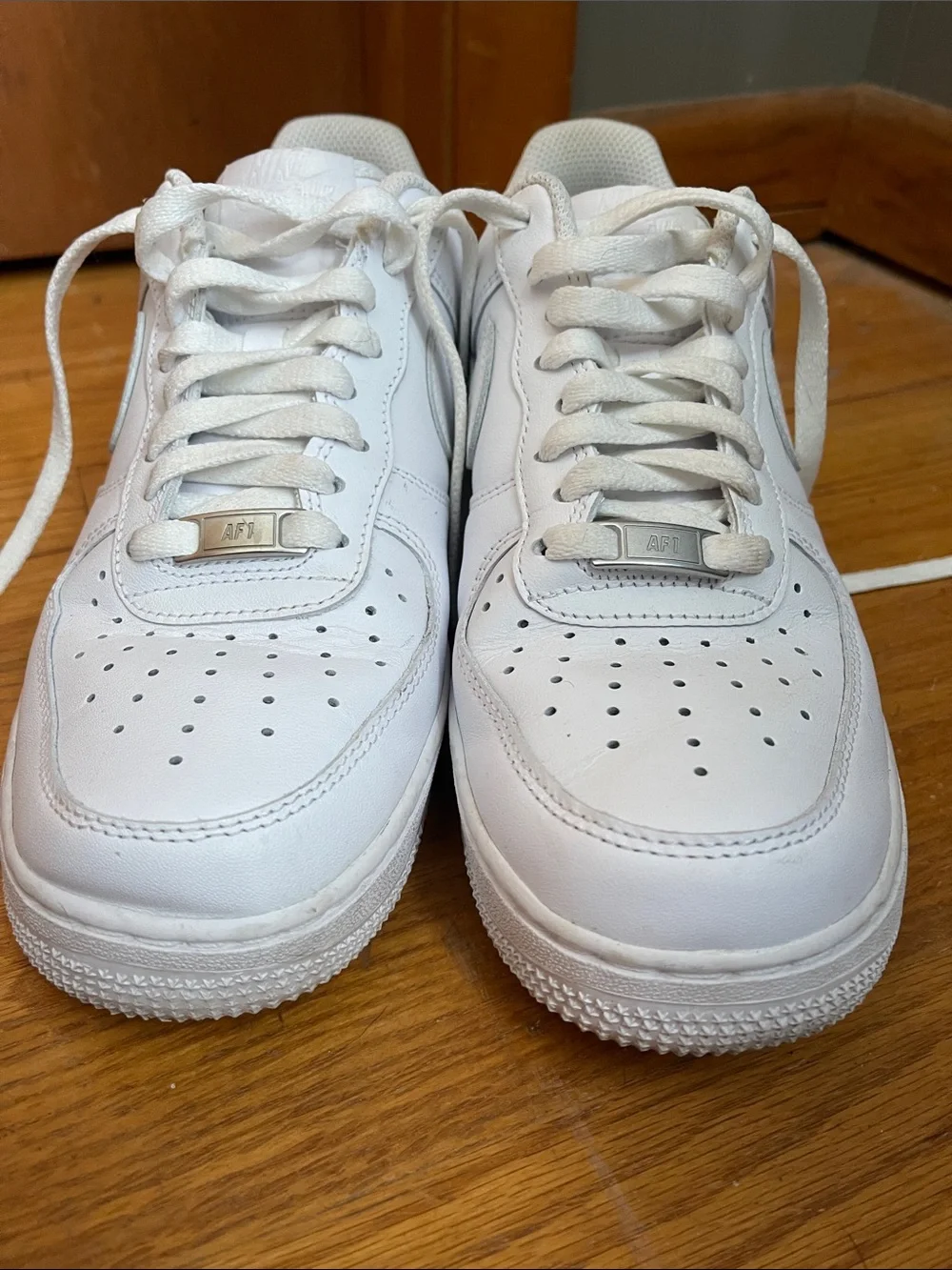 Nike White Leather Air Force 1 Sneakers - Picture 2 of 4